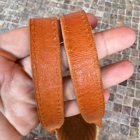 Elegant Woven Tote Bag with Brown Straps - Picture 6 of 9